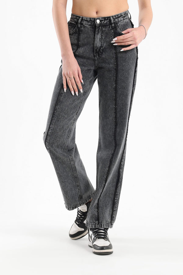 Distressed lines straight leg jeans in black